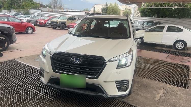 Subaru Forester 2.0i Dynamic Eyesight Awd At 5p año 2023