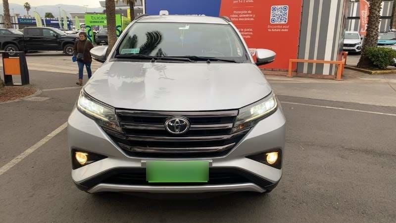 Toyota Rush 1.5 Xei 4x2 Mt 5p año 2024