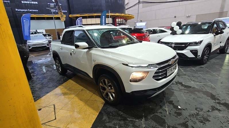 Chevrolet Montana 1.2t Ltz S 4x2 At 4p año 2024