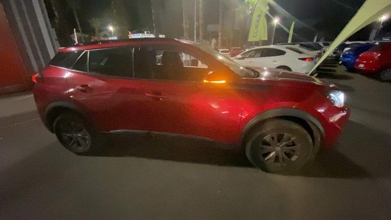 Peugeot 2008 1.2 Active Puretech 4x2 130 Mt 5p año 2021
