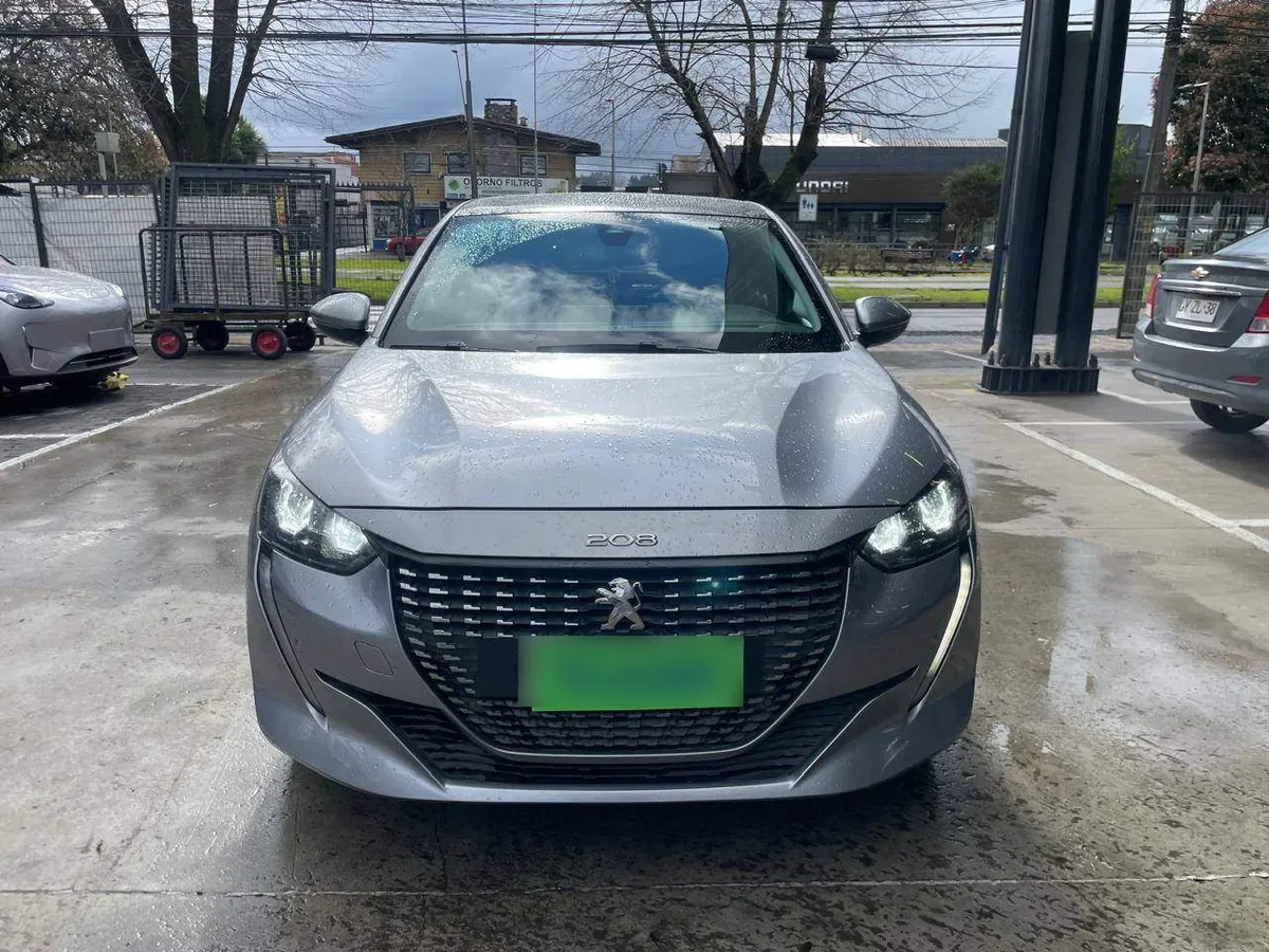 Peugeot 208 1.2 Gt Puretech 4x2 130 Eat8 5p año 2021
