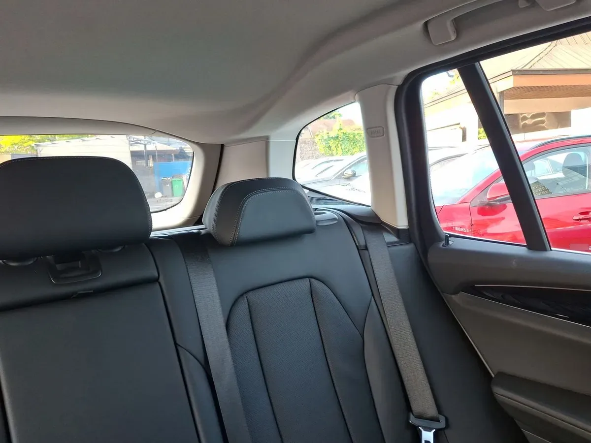 BMW X3 2.0 Dynamic Lci 20d Diesel X-Drive 4x4 At 5p año 2024
