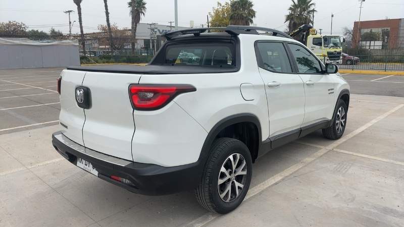 Ram 1000 1.8 Big Horn Lx 4x2 Dob. Cab. At 4p año 2022