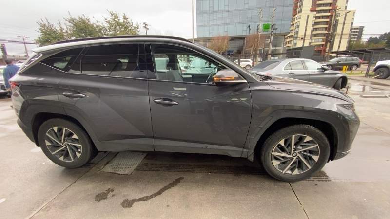 Hyundai Tucson 2.0 Nx4 Value 4x2 At 5p año 2022