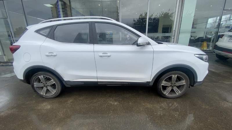MG Mg Zs 1.5 Comfort 4x2 Mt 5p año 2023