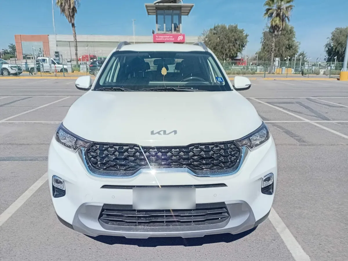 Kia Sonet 1.5 Ex Full 4x2 6mt 5p año 2024
