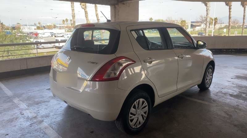 Suzuki Swift 1.2 Gl 4x2 Hb Ac Mt 5p año 2017