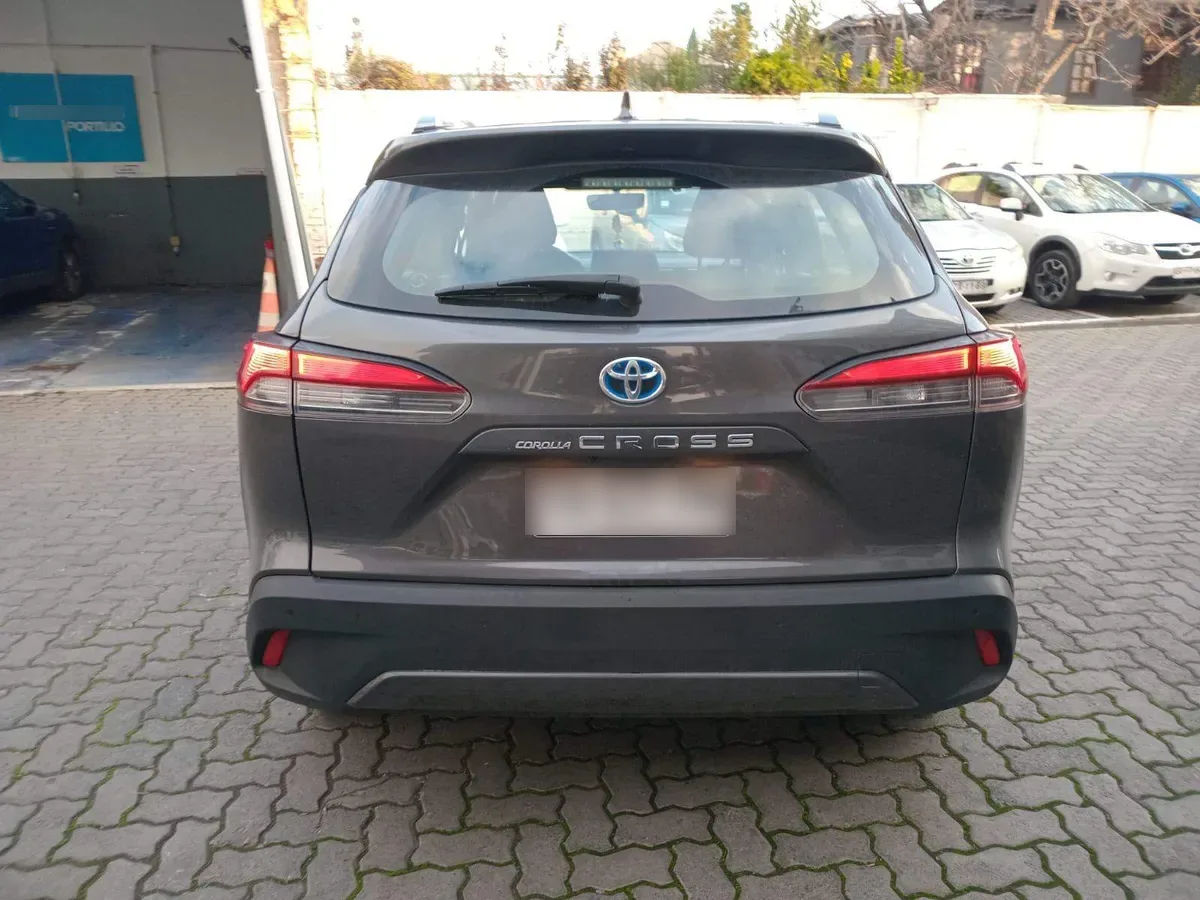 Toyota Corolla Cross 1.8 Xei Hybrid 4x2 Cvt At 5p año 2024