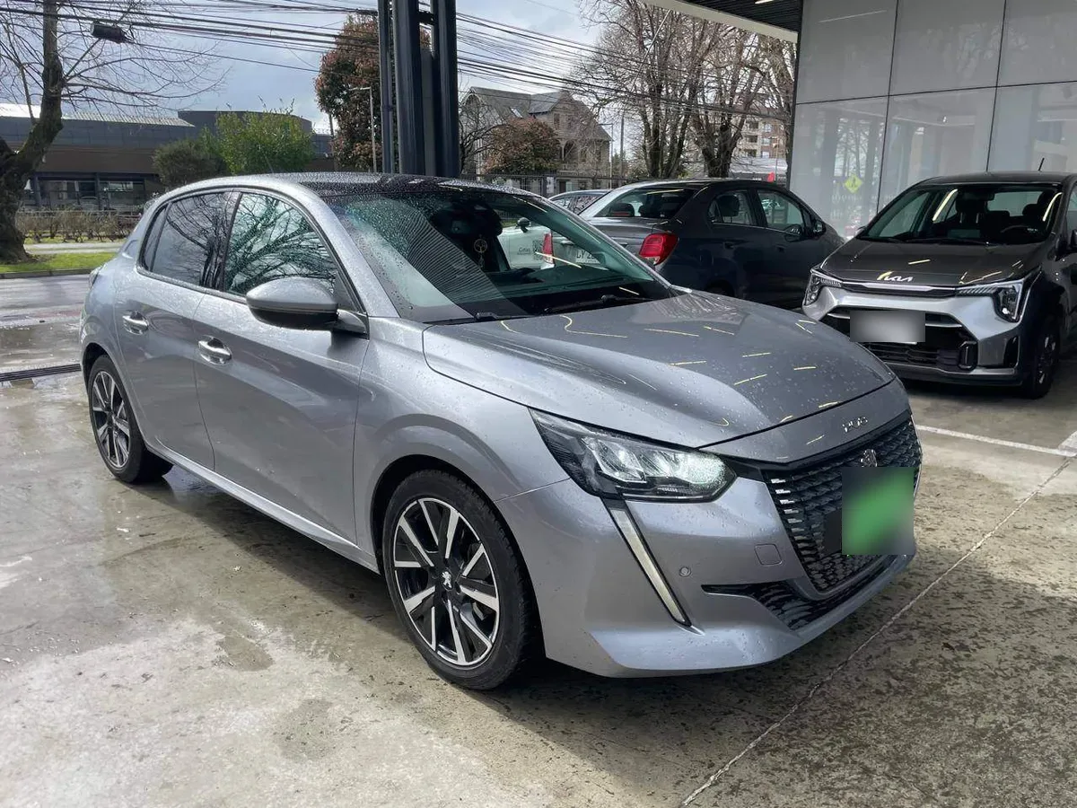 Peugeot 208 1.2 Gt Puretech 4x2 130 Eat8 5p año 2021