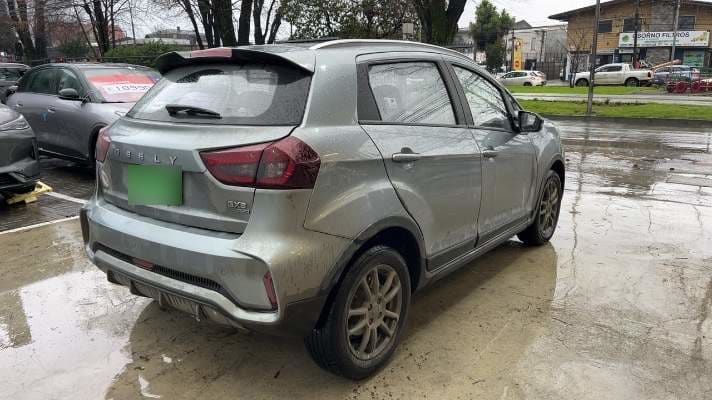 Geely Gx3 Pro 1.5 Gf 4x2 Cvt At 5p año 2024