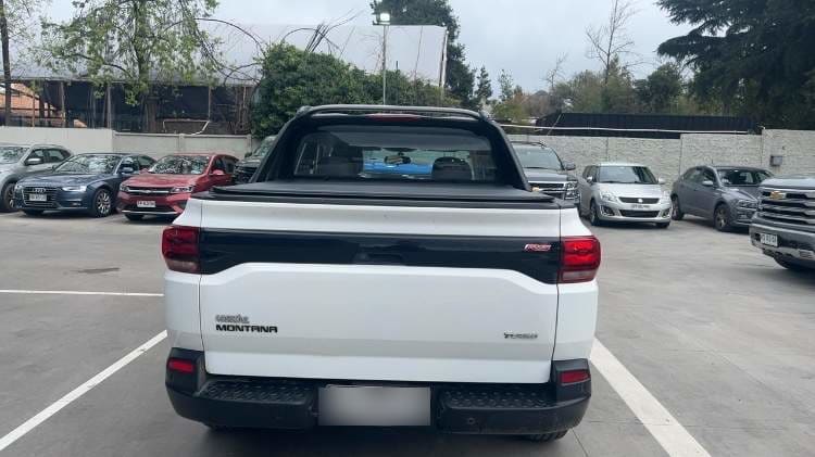 Chevrolet Montana 1.2t Rs R 4x2 At 4p año 2024