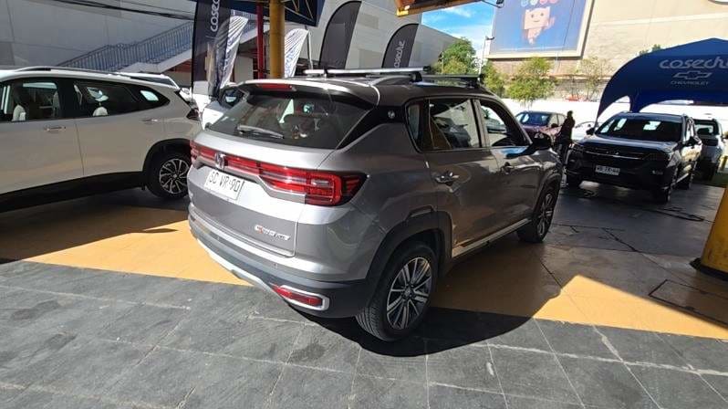 Changan Cs35 Plus 1.6 Luxury 4x2 Mt 5p año 2022