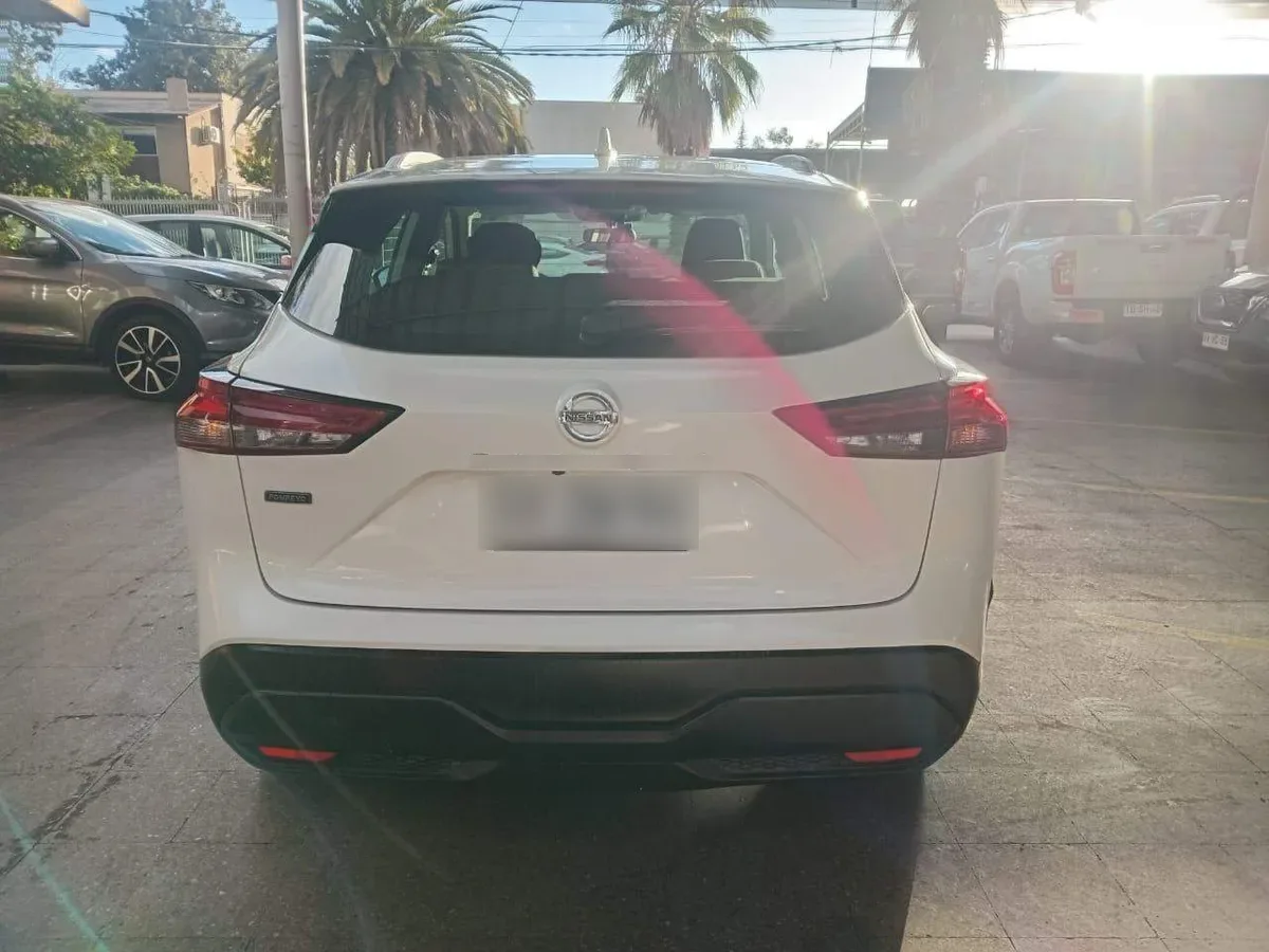 Nissan Qashqai 1.3t Sense 2wd Mt 5p año 2023