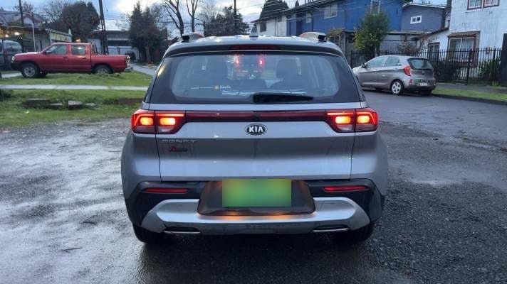 Kia Sonet 1.5 Ex Plus 4x2 6mt 5p año 2022