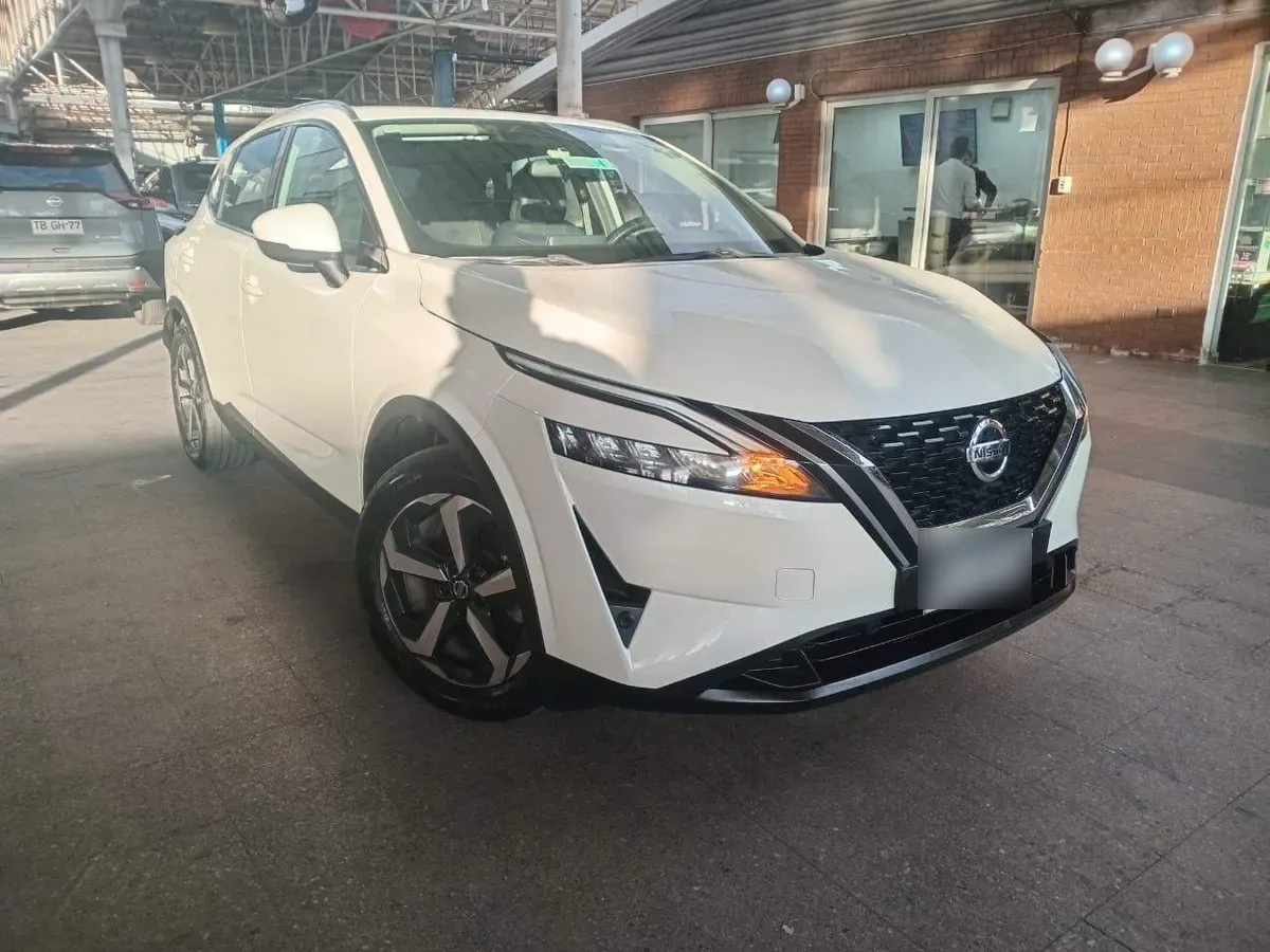 Nissan Qashqai 1.3t Sense 2wd Mt 5p año 2023
