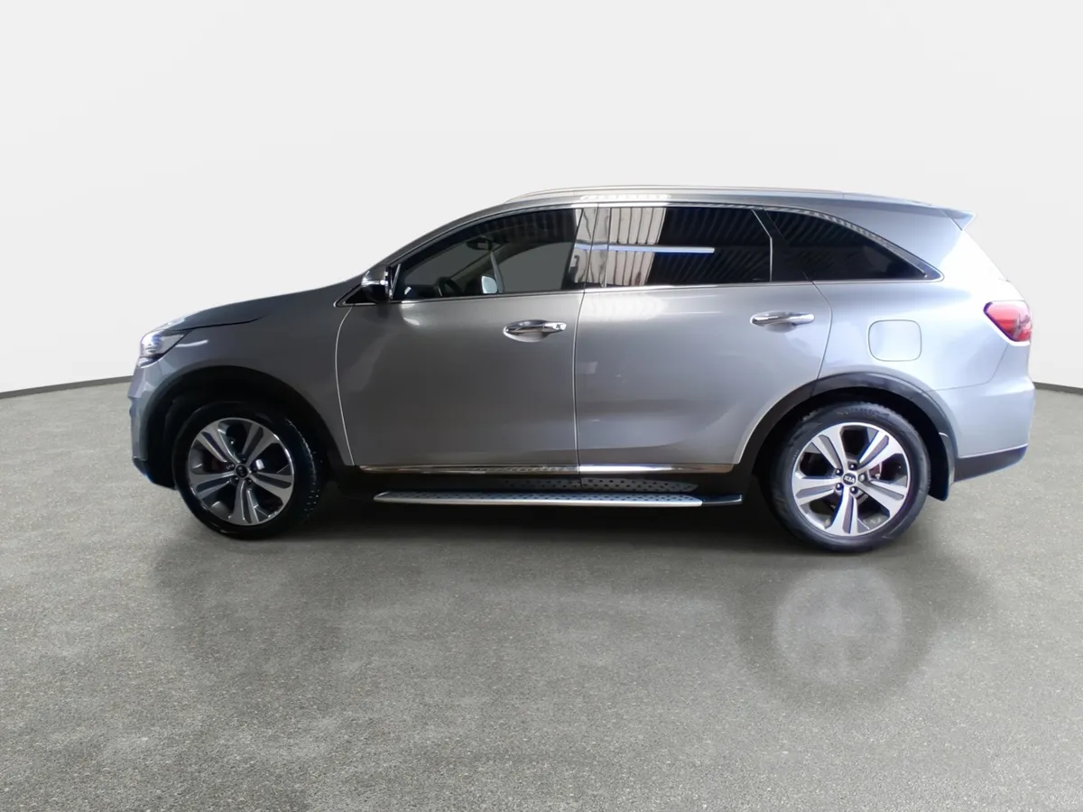 Kia Sorento 2.4 Gtl 2wd Special Pack At6 5p año 2021