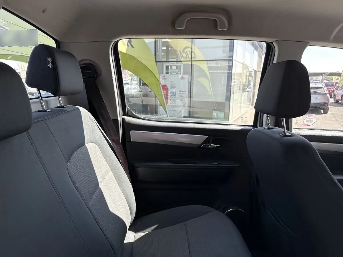 JAC T8 2.0 Comfort 4x2 Diesel Mt 4p año 2022