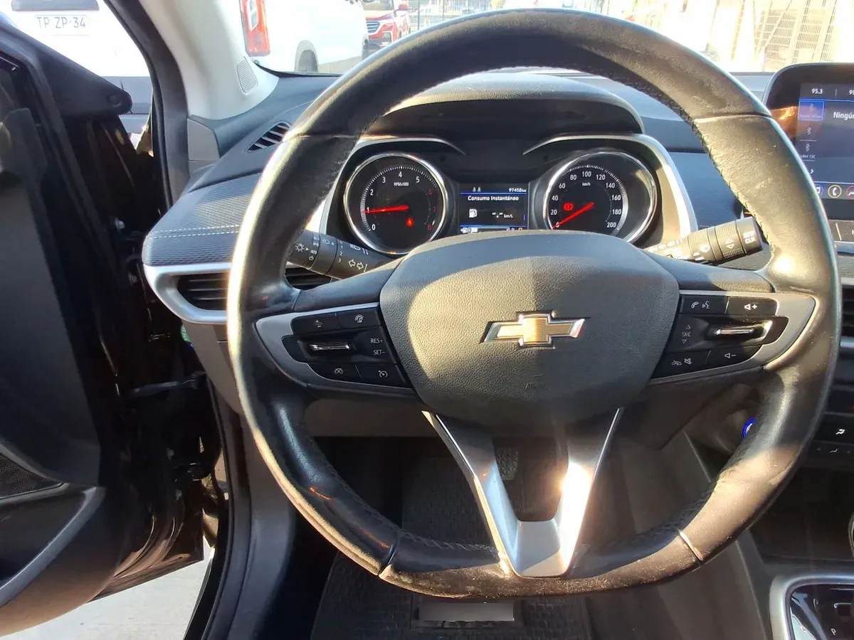 Chevrolet Tracker 1.2t Premier Fwd At 5p año 2022