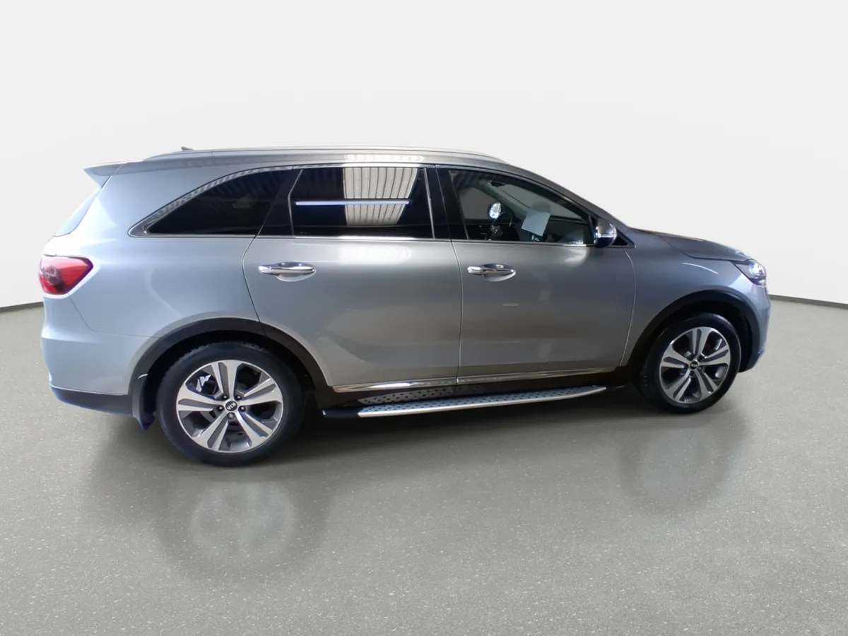 Kia Sorento 2.4 Gtl 2wd Special Pack At6 5p año 2021