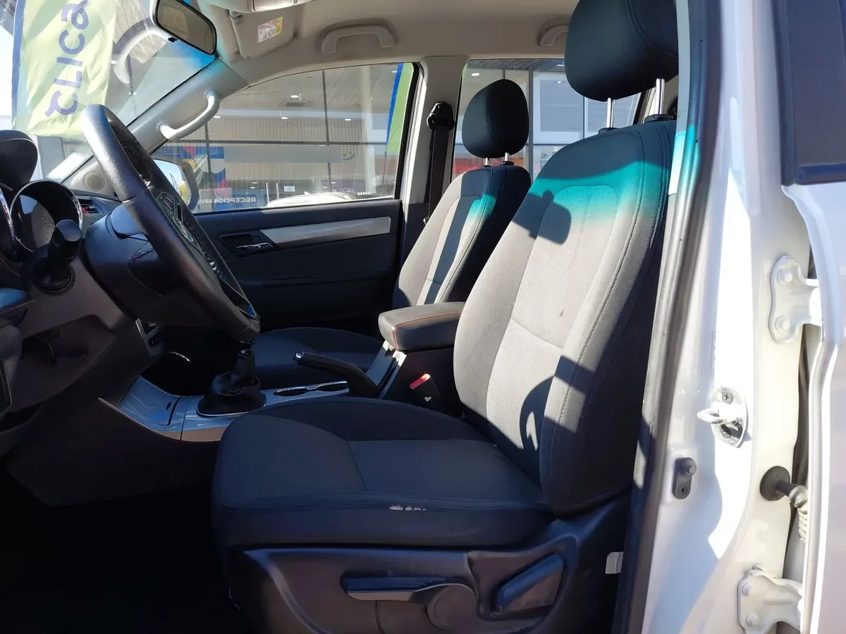 JAC T8 2.0 Comfort 4x4 Diesel Mt 4p año 2020