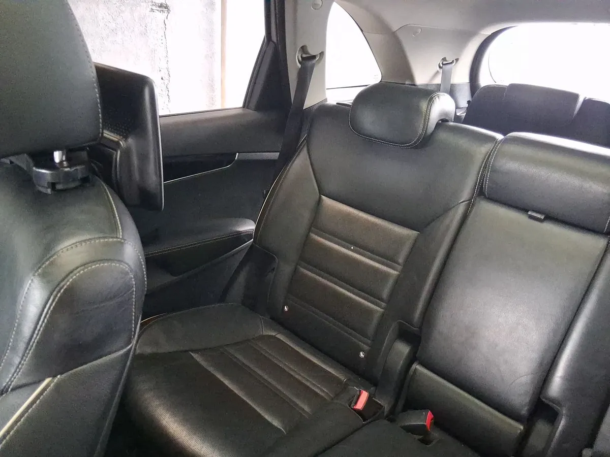 Kia Sorento 2.4 Gtl 2wd Special Pack At6 5p año 2021