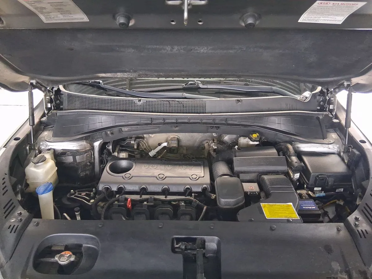 Kia Sorento 2.4 Gtl 2wd Special Pack At6 5p año 2021