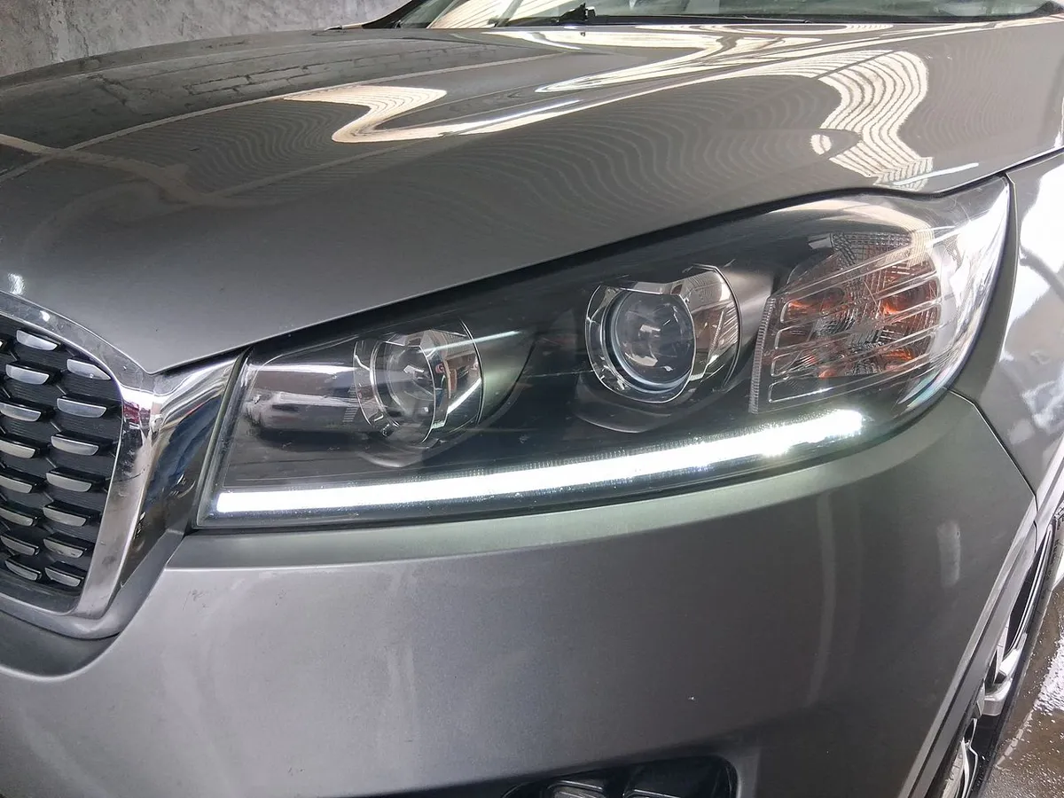 Kia Sorento 2.4 Gtl 2wd Special Pack At6 5p año 2021