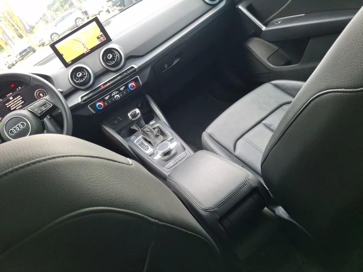 Audi Q2 1.4 35 Tfsi Sport 4x2 At 5p año 2024