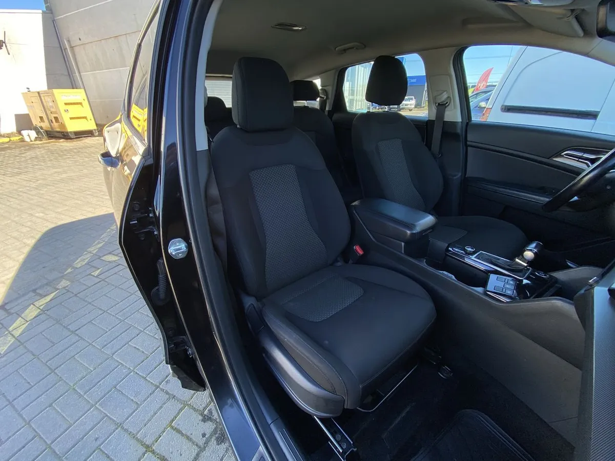 Kia Sportage 2.0 Ex Dsl 2wd 8at 5p año 2022