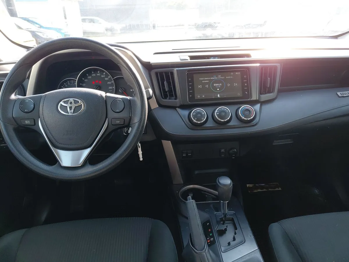 Toyota Rav 4 2.0 Adventure 4x2 Lujo Cvt At 5p año 2019