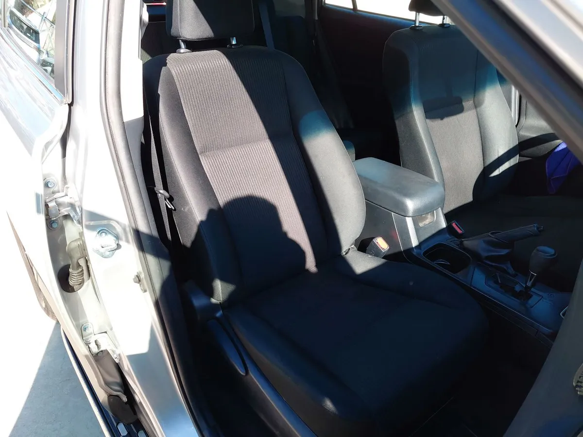Toyota Rav 4 2.0 Adventure 4x2 Lujo Cvt At 5p año 2019