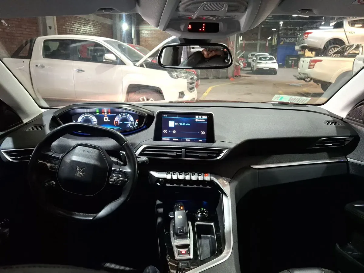 Peugeot 3008 1.6 Allure Thp 165hp Eat6 5p año 2019