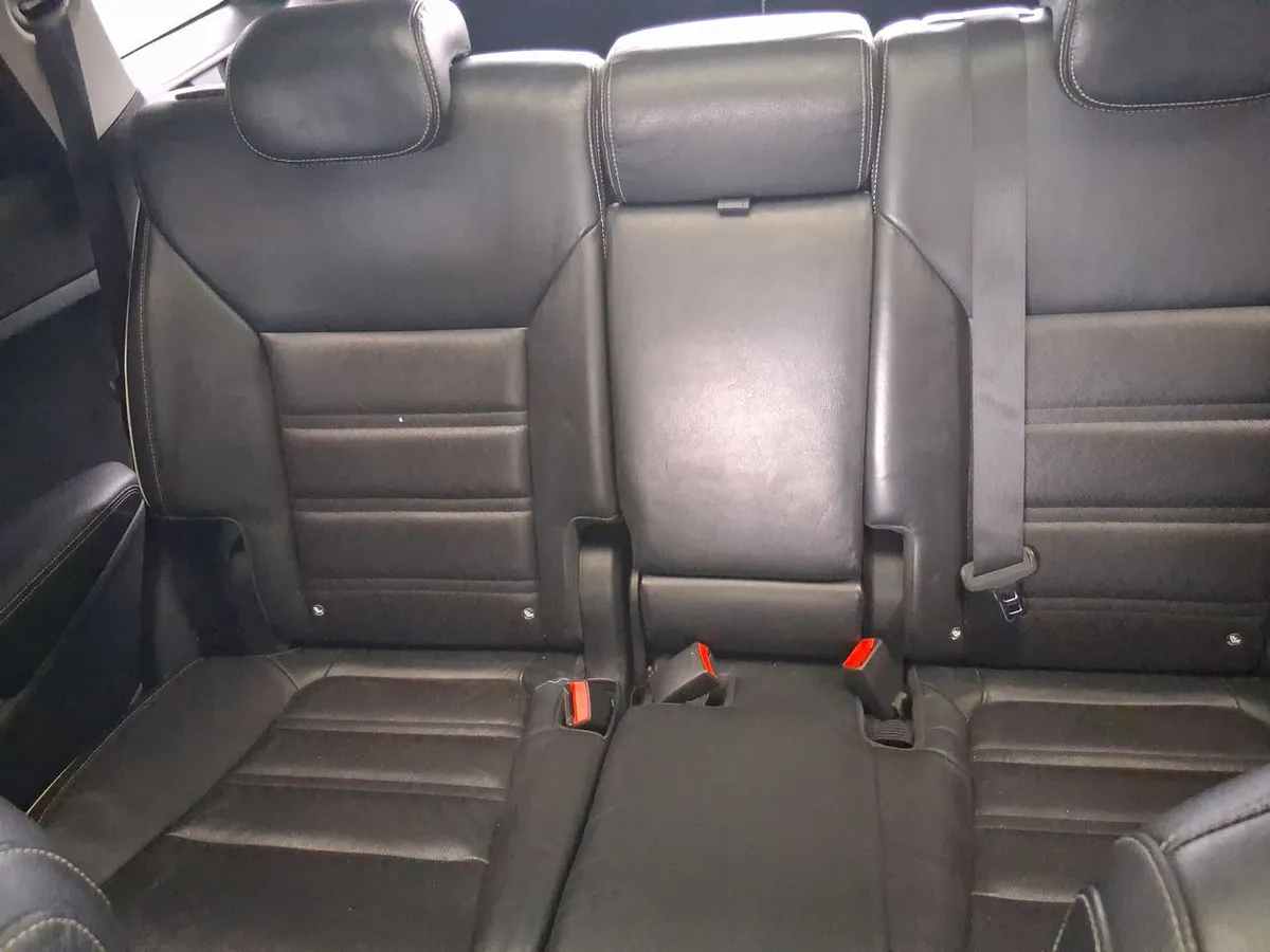 Kia Sorento 2.4 Gtl 2wd Special Pack At6 5p año 2021