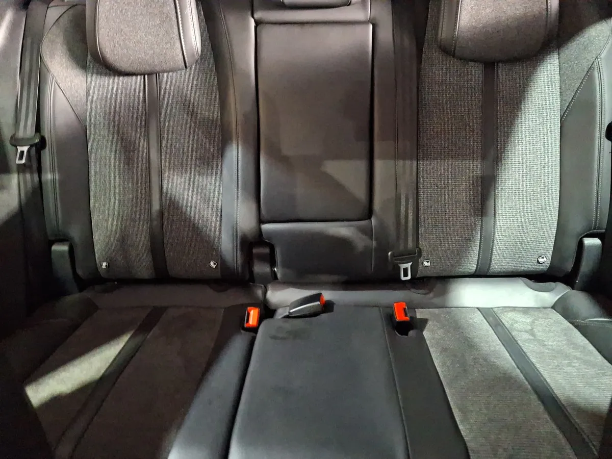 Peugeot 3008 1.6 Allure Thp 165hp Eat6 5p año 2019
