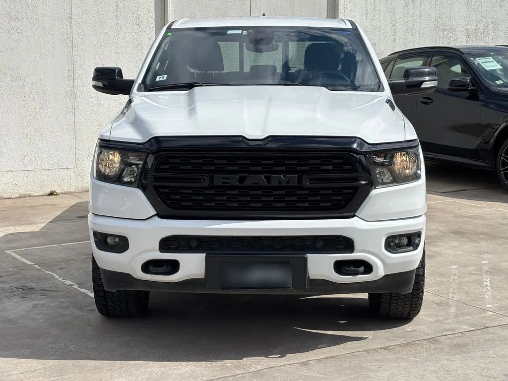 Ram 1500 Big Horn Crew Cab 4x4 3.6 Aut año 2022