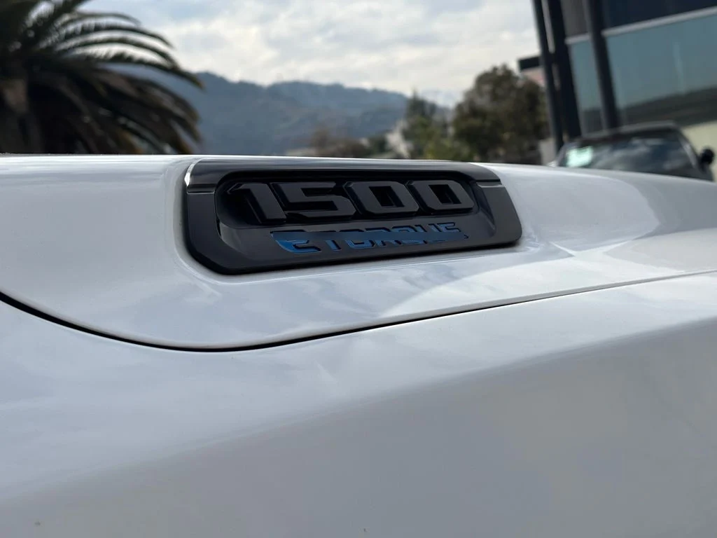 Ram 1500 Big Horn Crew Cab 4x4 3.6 Aut año 2022