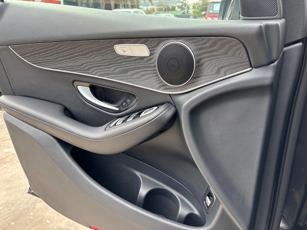 Mercedes-Benz Glc 220 2.1 T Diesel año 2022