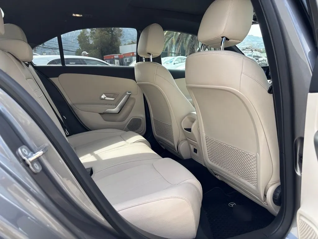 Mercedes-Benz A 200 Aut año 2024