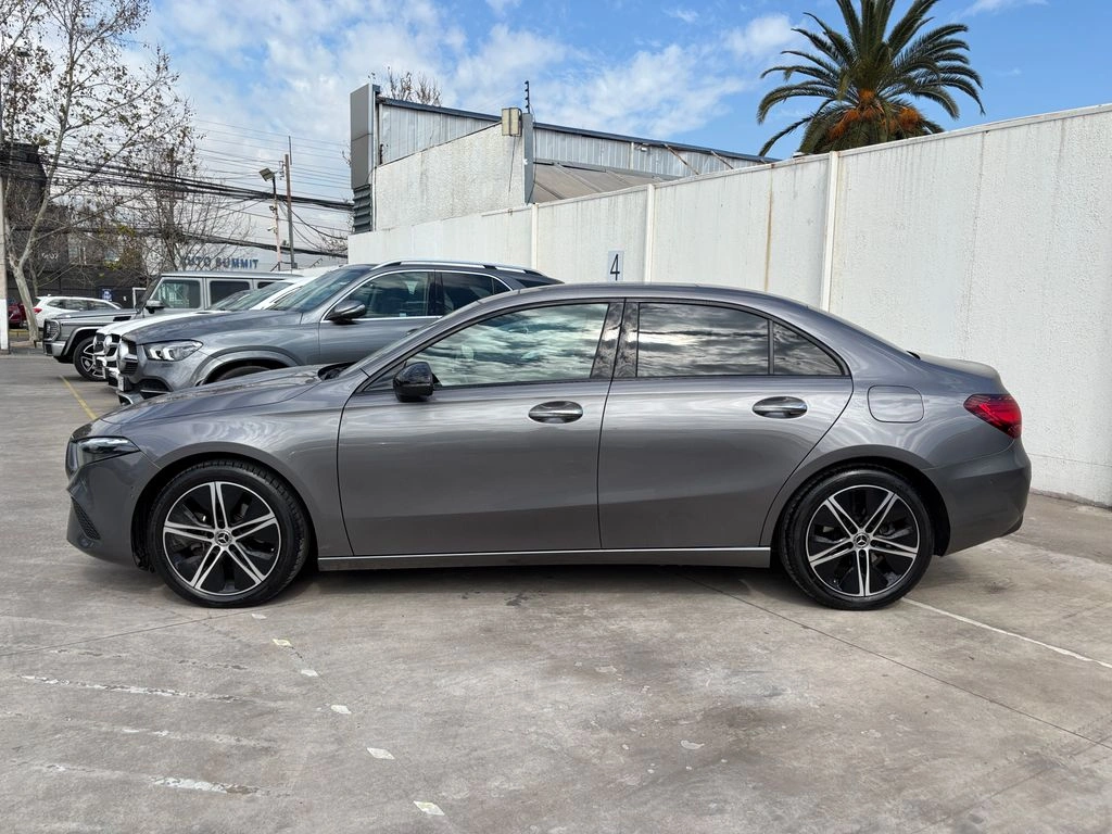 Mercedes-Benz A 200 Aut año 2024