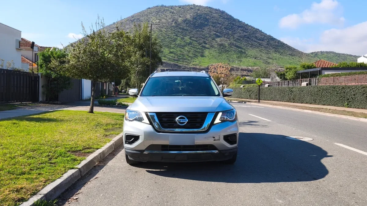 Nissan Pathfinder 3.5 Sense Cvt At año 2019
