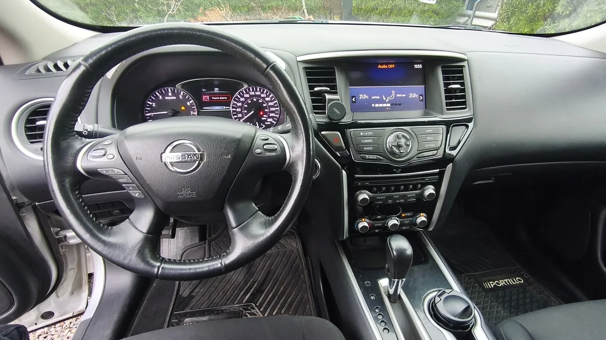 Nissan Pathfinder 3.5 Sense Cvt At año 2019