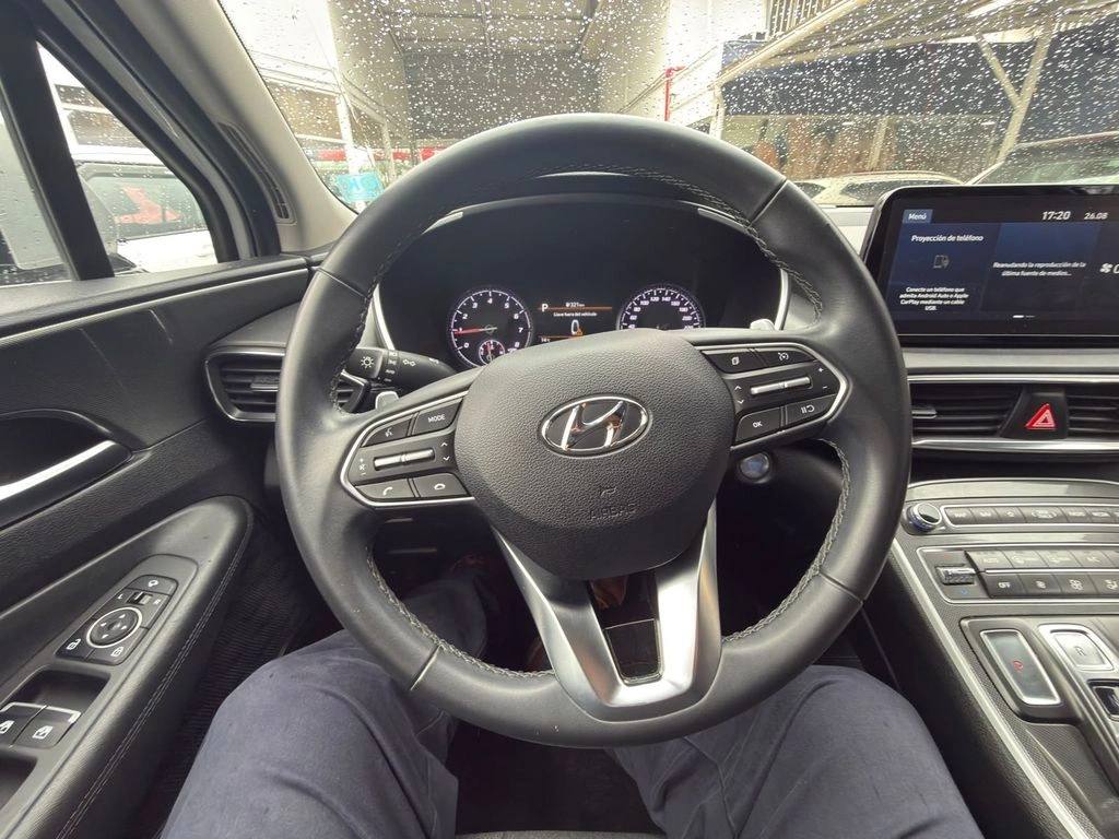 Hyundai Santa Fe 2.5 Aut año 2023