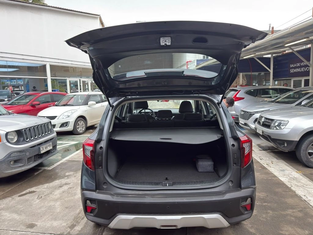 Kia Seltos Ex Ivt 1.5 Aut año 2024