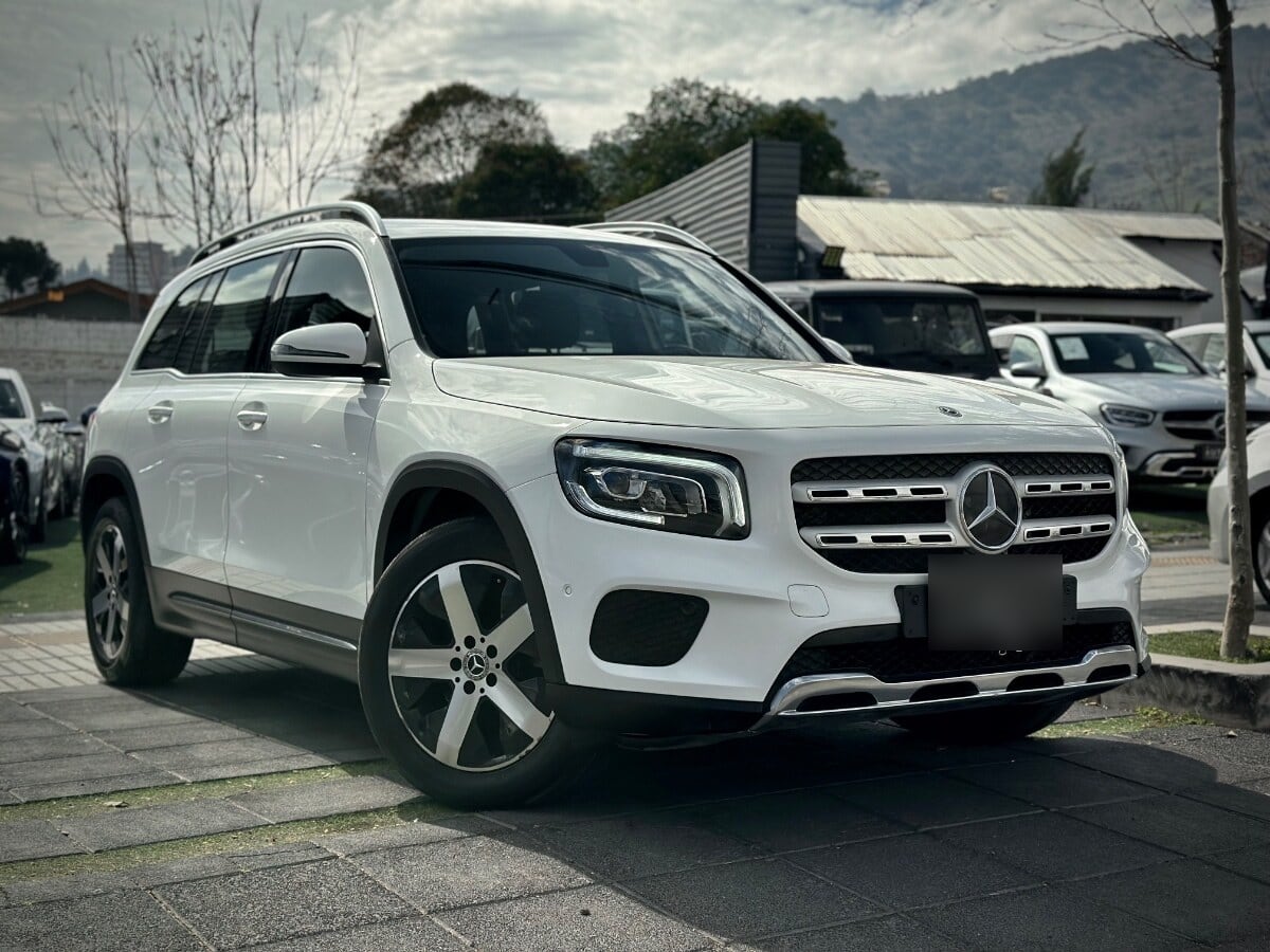 Mercedes-Benz Glb 200 1.3 4x2 At 5p año 2023