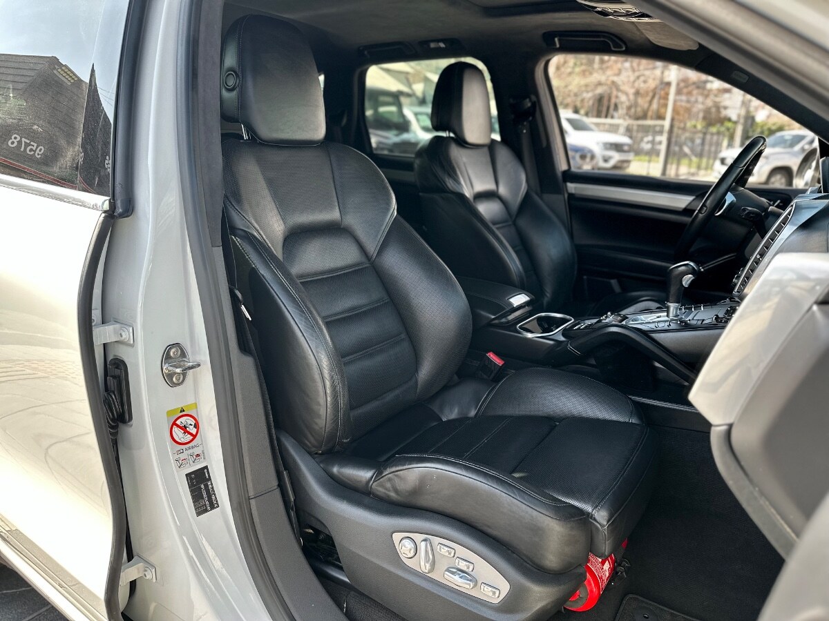 Porsche Cayenne Turbo año 2014