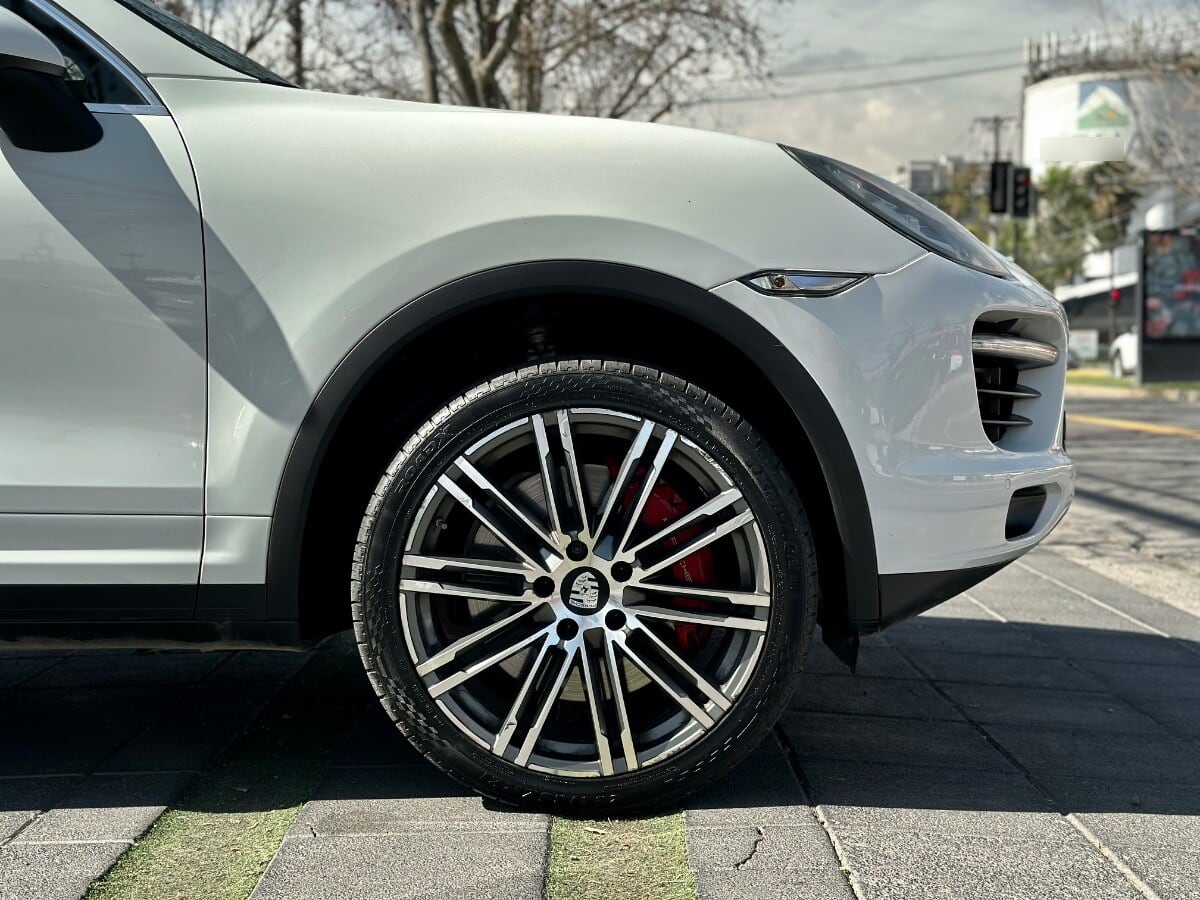 Porsche Cayenne Turbo año 2014