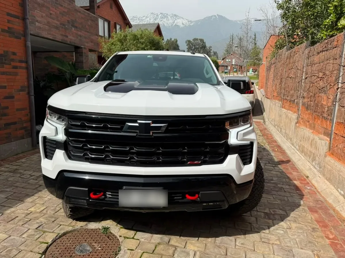 CHEVROLET SILVERADO 5.3 Cc Lt Tb At 4x4 año 2022