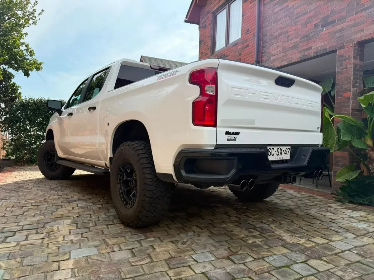 CHEVROLET SILVERADO 5.3 Cc Lt Tb At 4x4 año 2022
