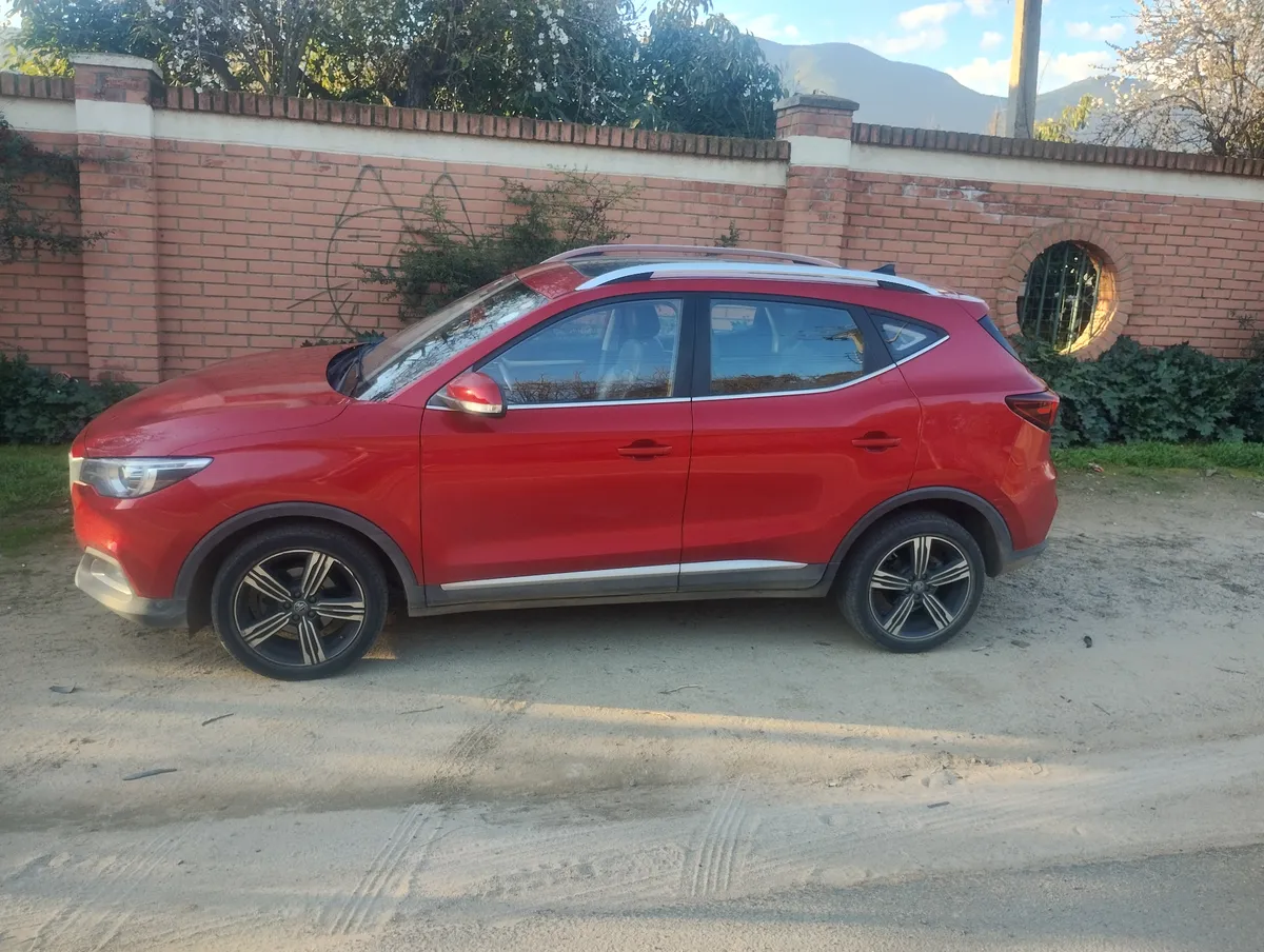 MG ZS 1.5 Com At año 2022