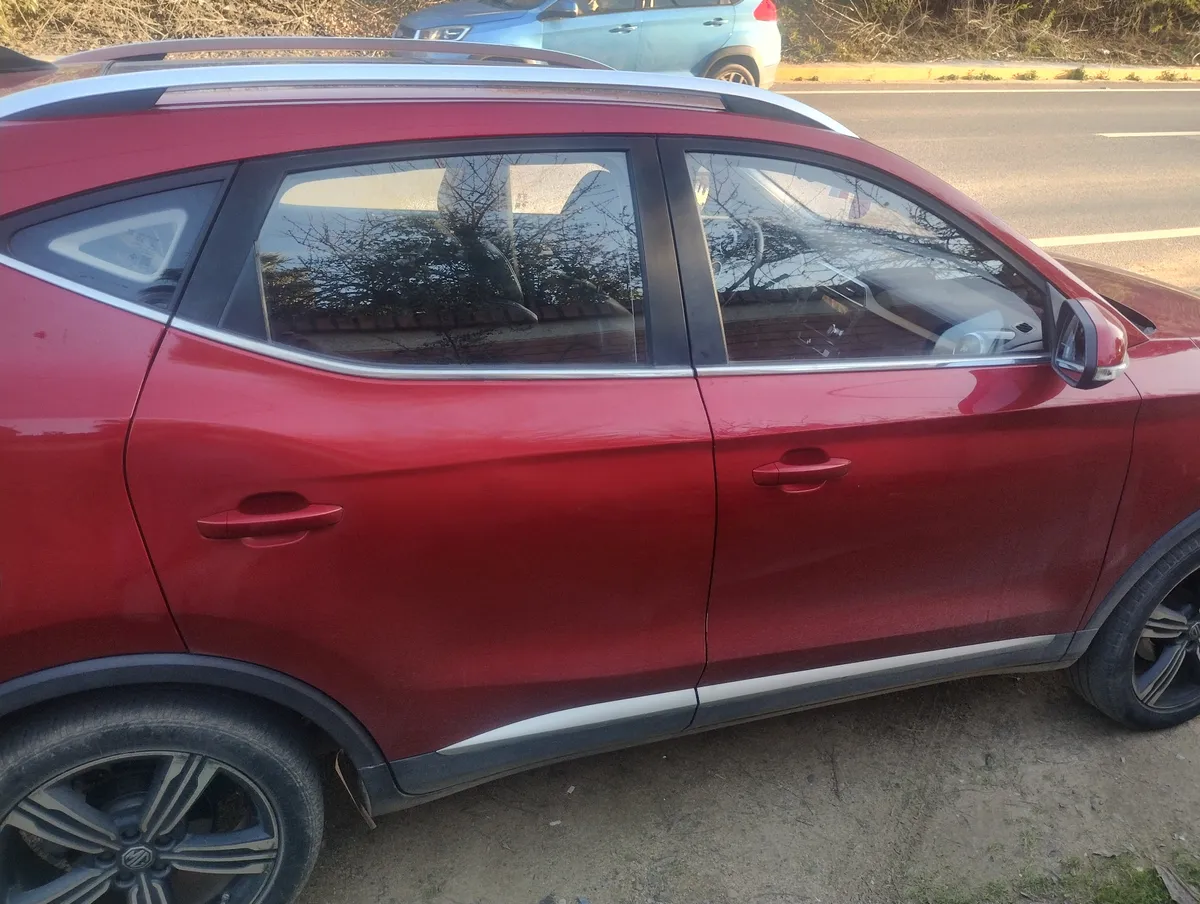 MG ZS 1.5 Com At año 2022